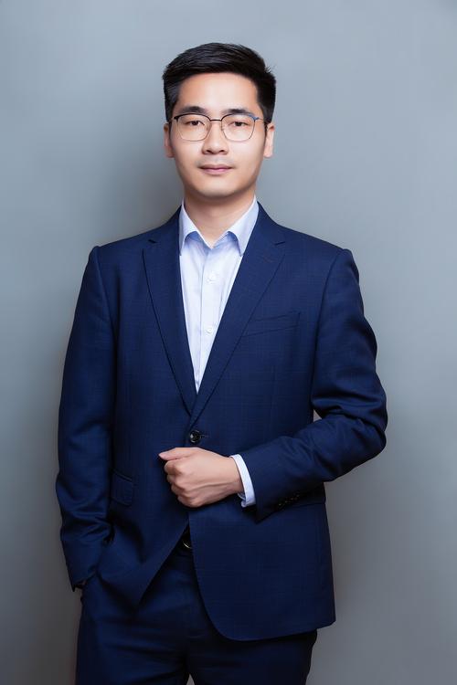 杨林 预告片与宣传物料制作总监